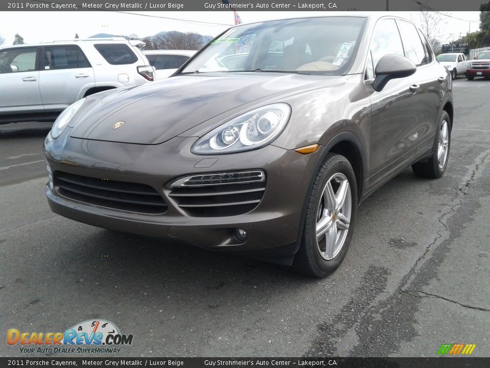 2011 Porsche Cayenne Meteor Grey Metallic / Luxor Beige Photo #2