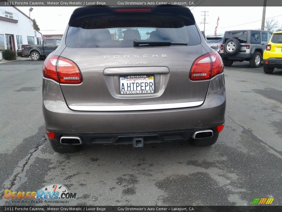 2011 Porsche Cayenne Meteor Grey Metallic / Luxor Beige Photo #4