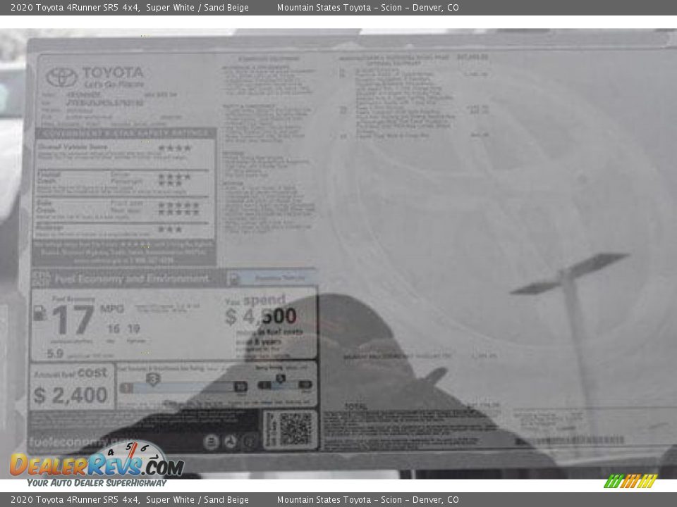 2020 Toyota 4Runner SR5 4x4 Super White / Sand Beige Photo #2