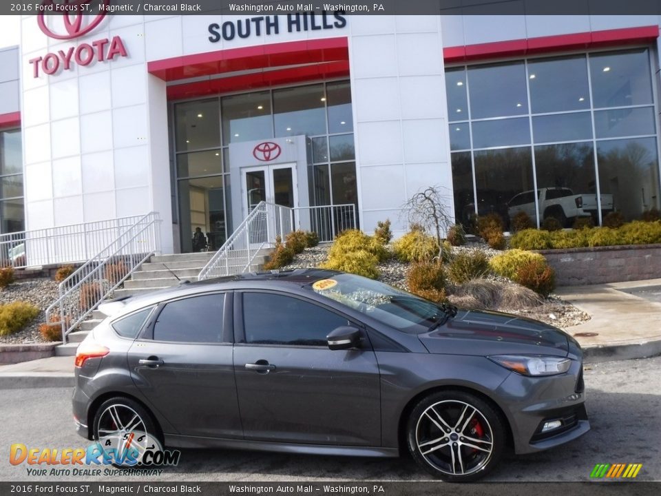 2016 Ford Focus ST Magnetic / Charcoal Black Photo #2