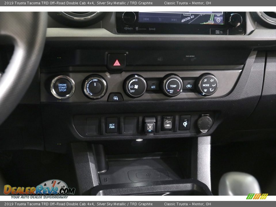 Controls of 2019 Toyota Tacoma TRD Off-Road Double Cab 4x4 Photo #13