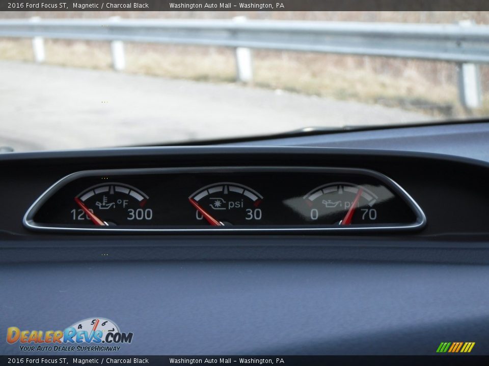 2016 Ford Focus ST Magnetic / Charcoal Black Photo #21