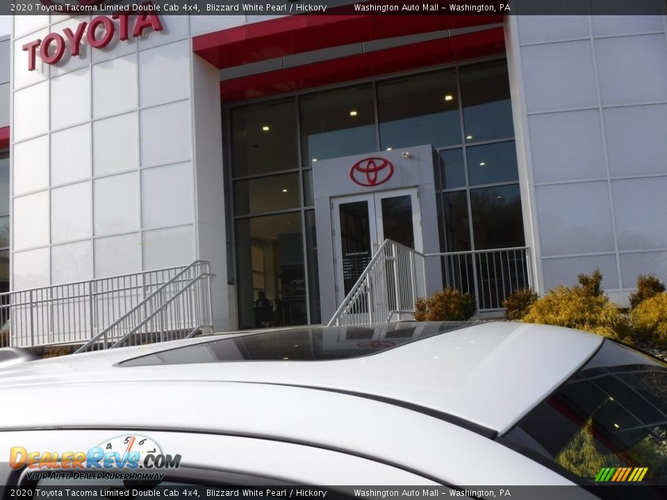 2020 Toyota Tacoma Limited Double Cab 4x4 Blizzard White Pearl / Hickory Photo #5