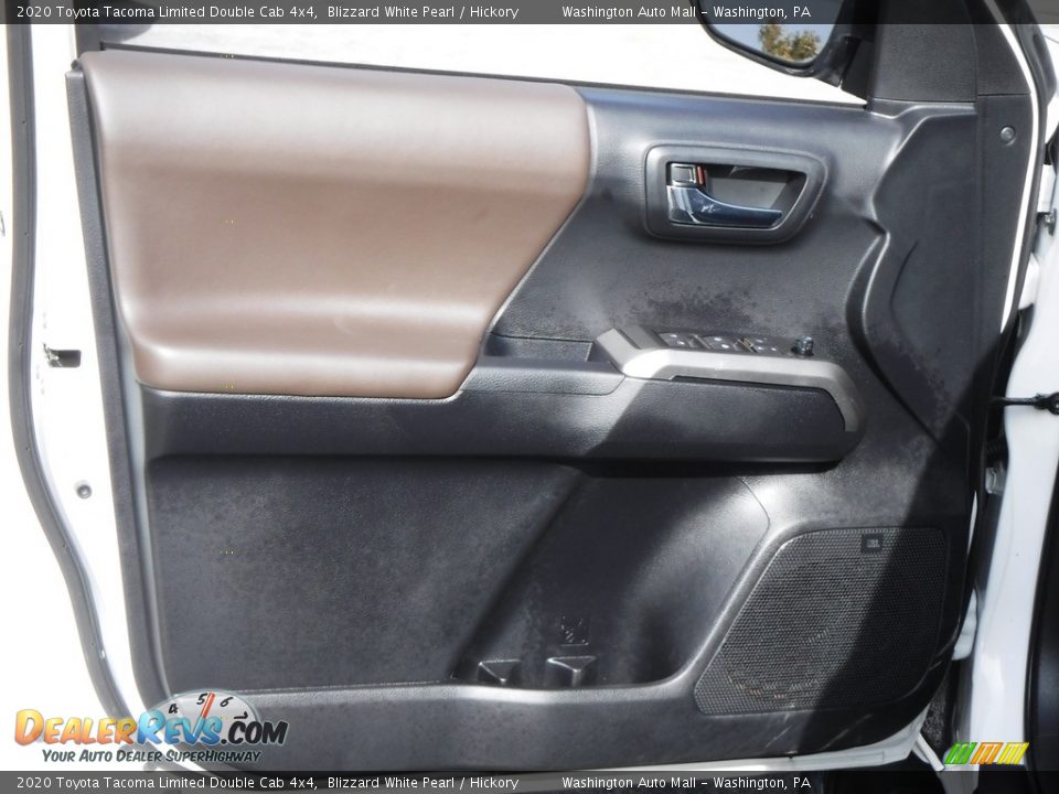 2020 Toyota Tacoma Limited Double Cab 4x4 Blizzard White Pearl / Hickory Photo #18