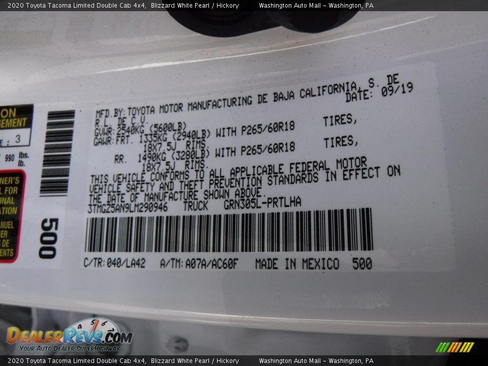 2020 Toyota Tacoma Limited Double Cab 4x4 Blizzard White Pearl / Hickory Photo #32