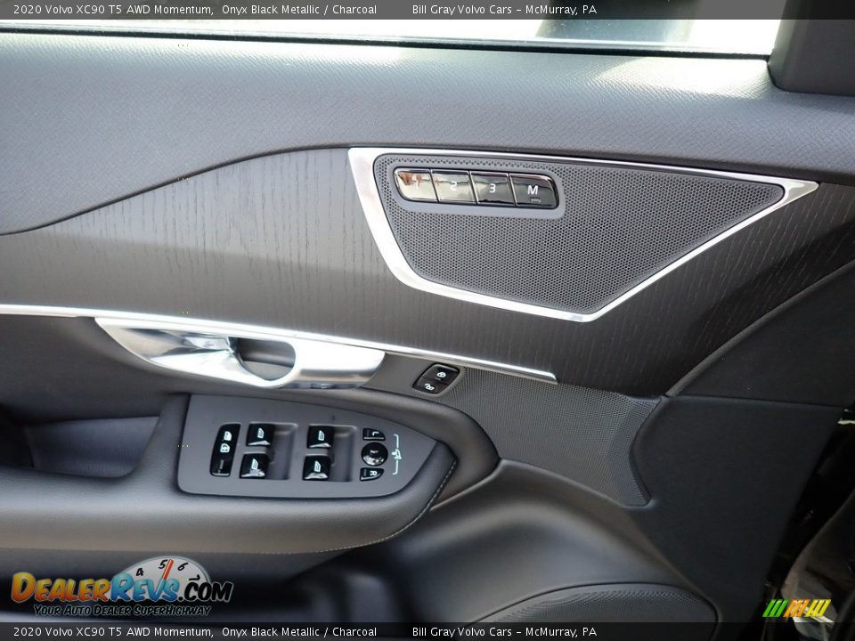 2020 Volvo XC90 T5 AWD Momentum Onyx Black Metallic / Charcoal Photo #10