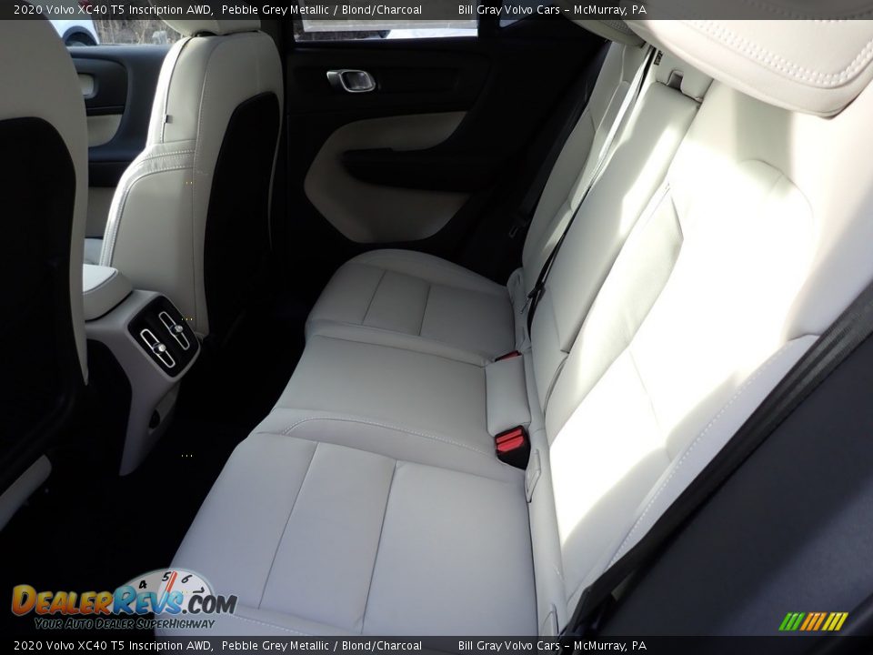 Rear Seat of 2020 Volvo XC40 T5 Inscription AWD Photo #8