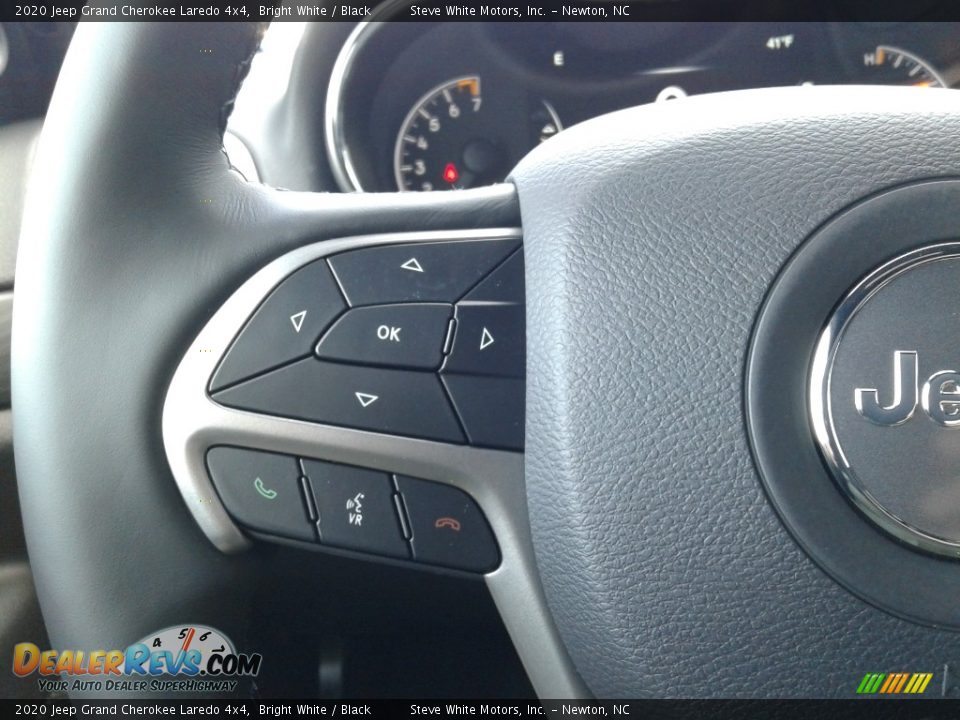 2020 Jeep Grand Cherokee Laredo 4x4 Bright White / Black Photo #21