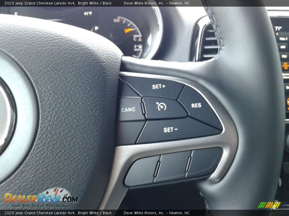 2020 Jeep Grand Cherokee Laredo 4x4 Bright White / Black Photo #22