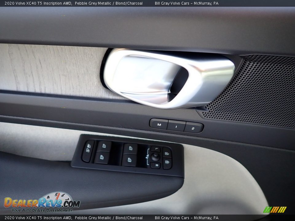 Controls of 2020 Volvo XC40 T5 Inscription AWD Photo #10