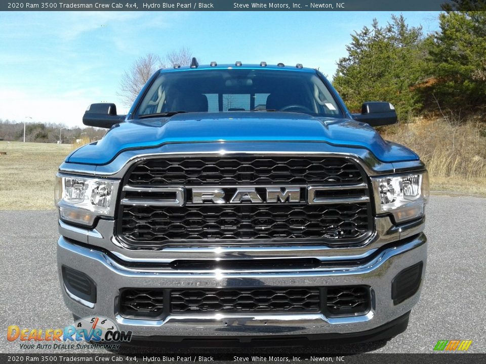 2020 Ram 3500 Tradesman Crew Cab 4x4 Hydro Blue Pearl / Black Photo #3