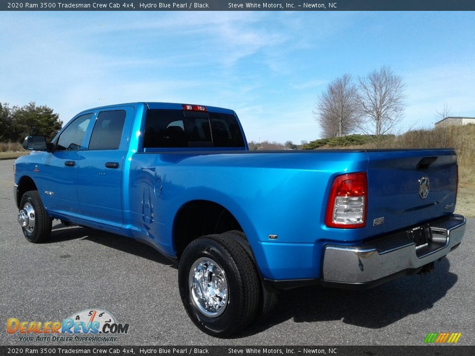 2020 Ram 3500 Tradesman Crew Cab 4x4 Hydro Blue Pearl / Black Photo #11