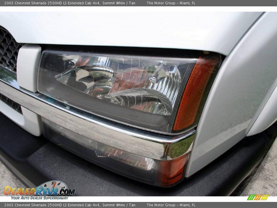 2003 Chevrolet Silverado 2500HD LS Extended Cab 4x4 Summit White / Tan Photo #34