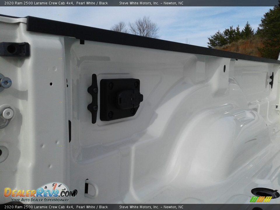 2020 Ram 2500 Laramie Crew Cab 4x4 Pearl White / Black Photo #9