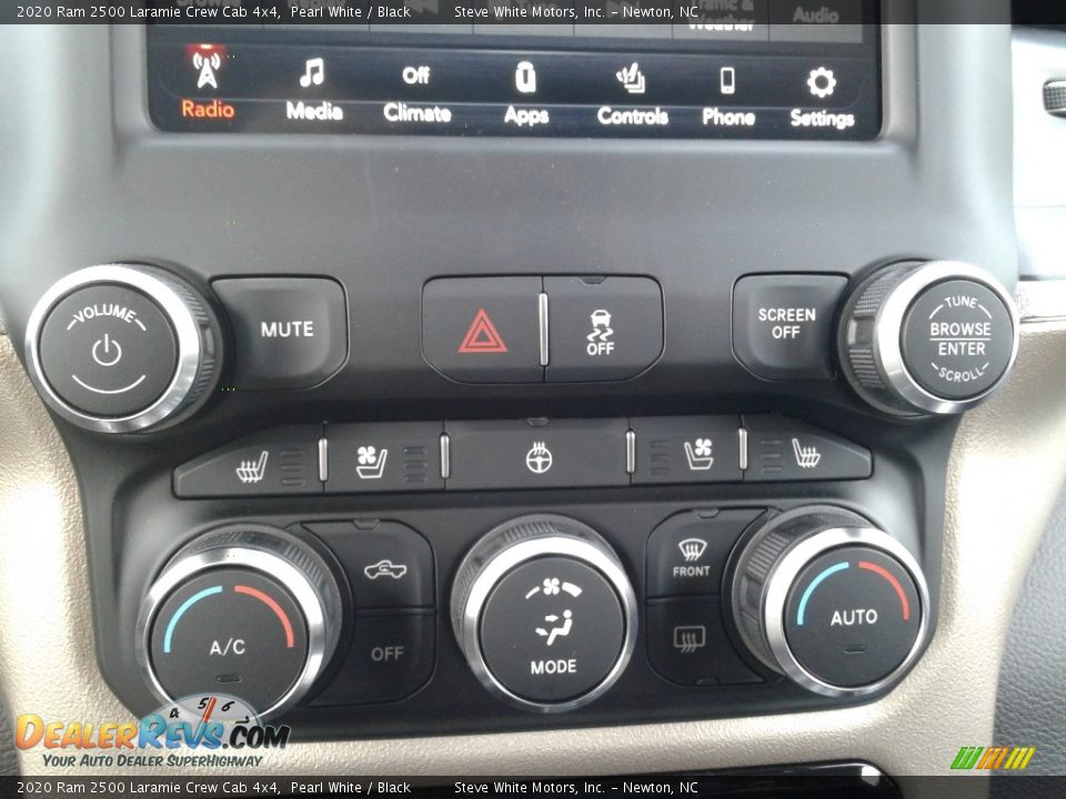 Controls of 2020 Ram 2500 Laramie Crew Cab 4x4 Photo #33