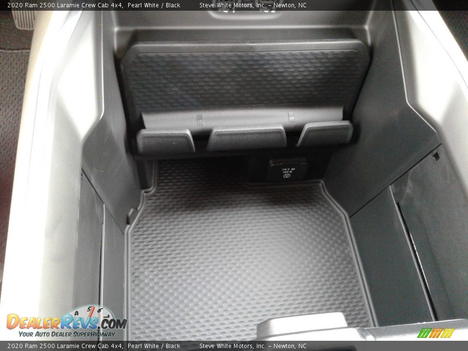 2020 Ram 2500 Laramie Crew Cab 4x4 Pearl White / Black Photo #35