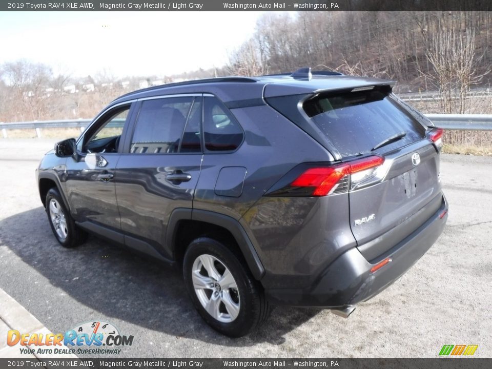 2019 Toyota RAV4 XLE AWD Magnetic Gray Metallic / Light Gray Photo #7