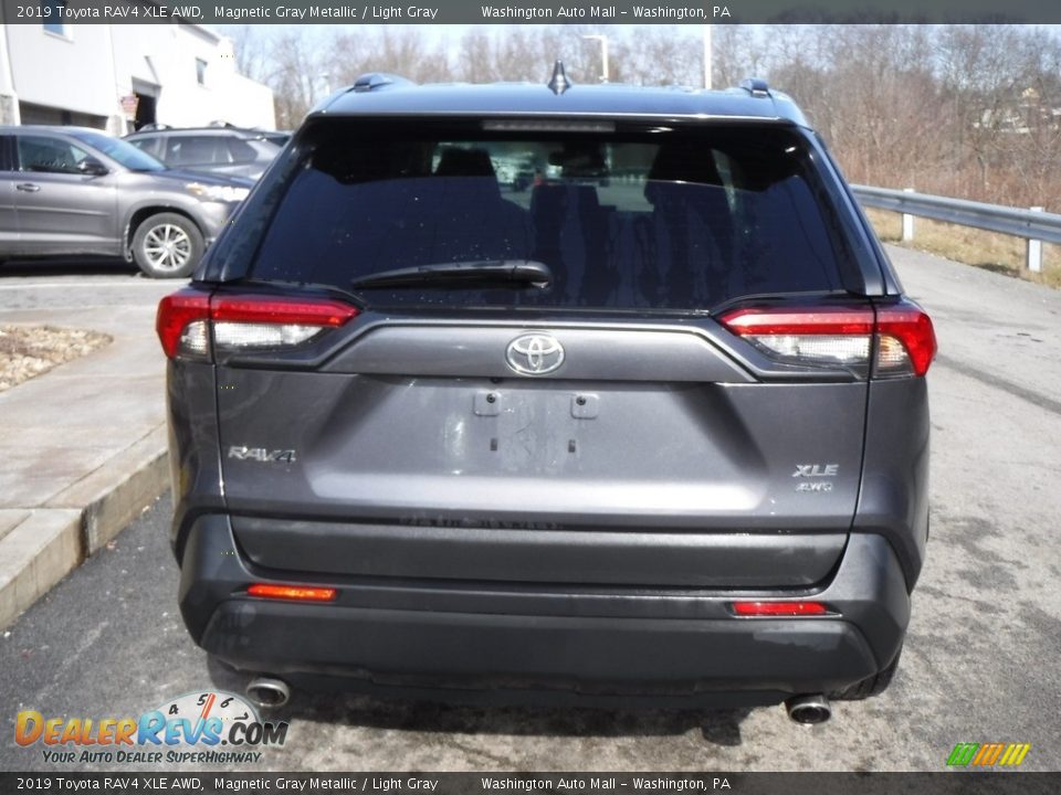 2019 Toyota RAV4 XLE AWD Magnetic Gray Metallic / Light Gray Photo #8