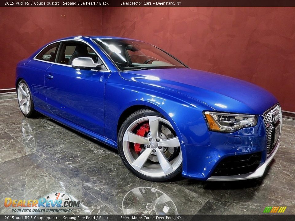 Front 3/4 View of 2015 Audi RS 5 Coupe quattro Photo #6