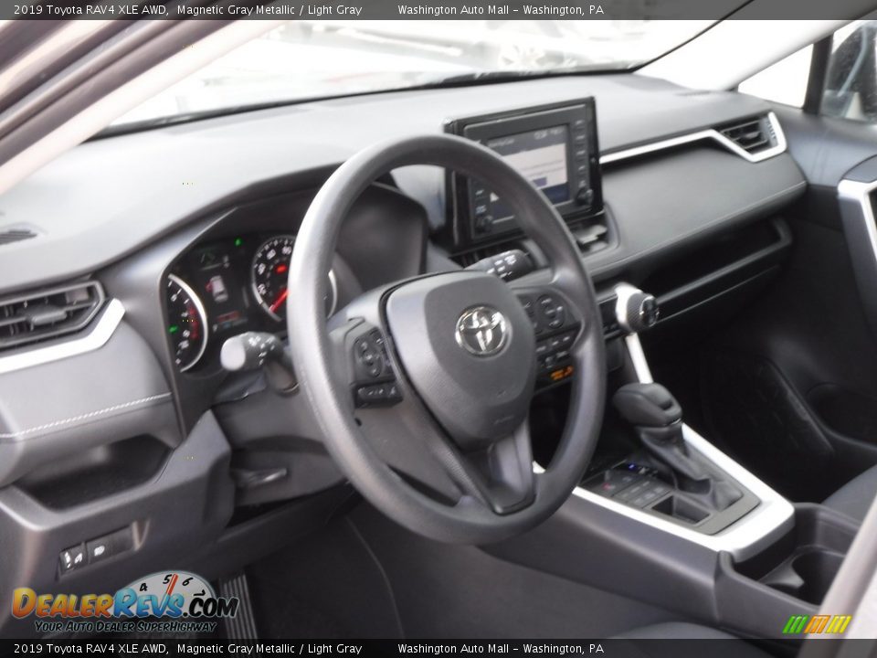 2019 Toyota RAV4 XLE AWD Magnetic Gray Metallic / Light Gray Photo #14