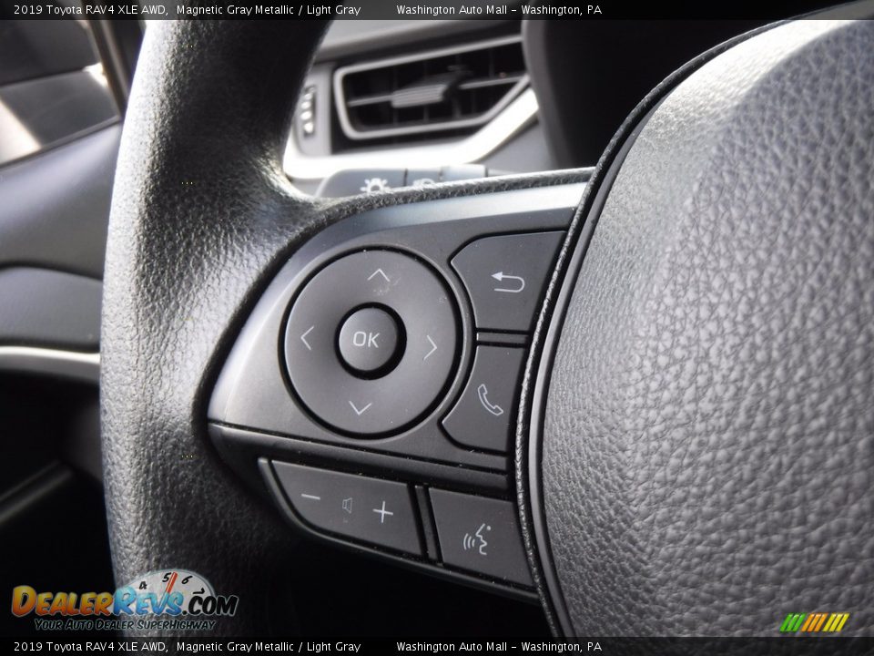 2019 Toyota RAV4 XLE AWD Magnetic Gray Metallic / Light Gray Photo #19