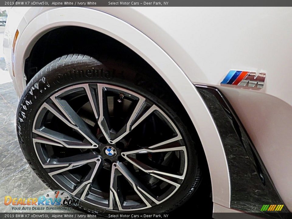 2019 BMW X7 xDrive50i Wheel Photo #11
