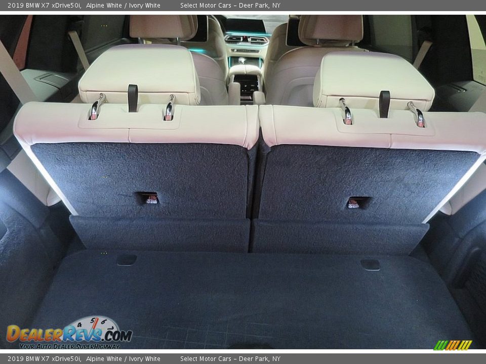 2019 BMW X7 xDrive50i Alpine White / Ivory White Photo #31