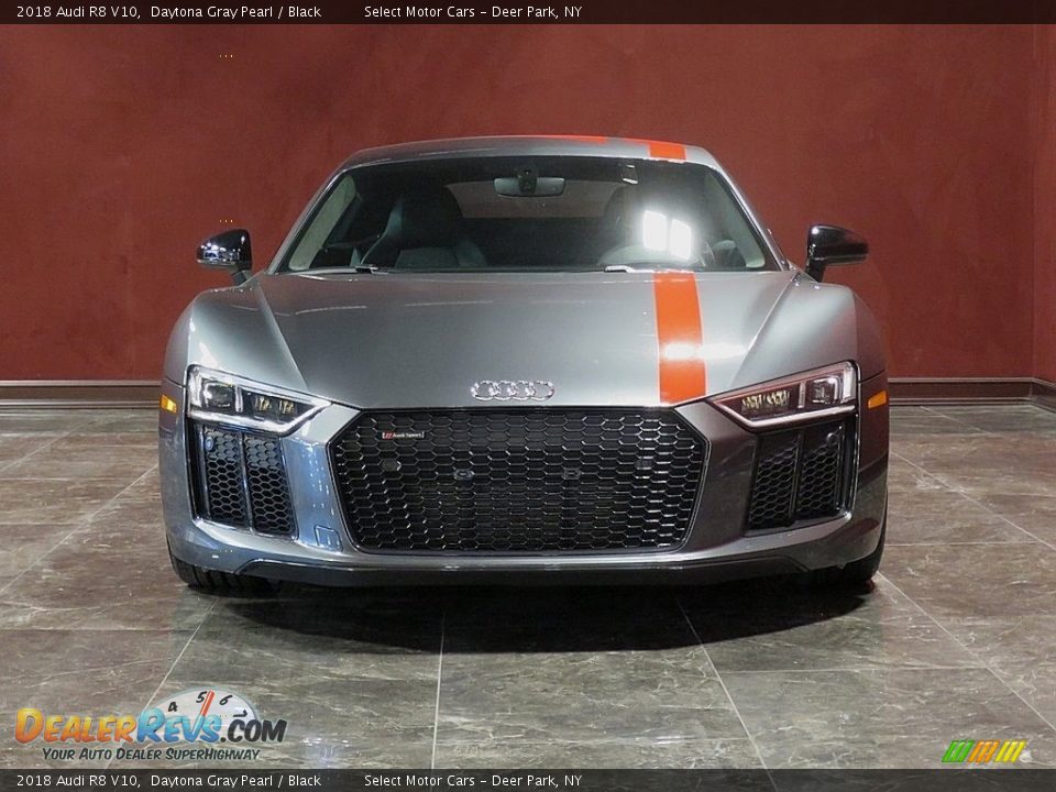 2018 Audi R8 V10 Daytona Gray Pearl / Black Photo #2