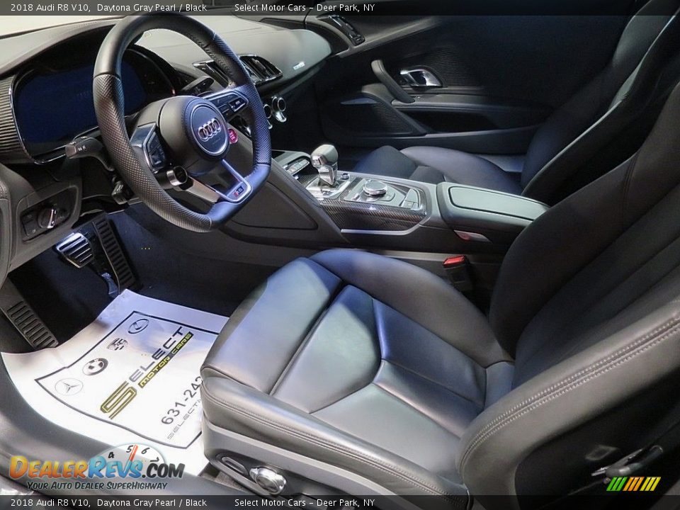 Black Interior - 2018 Audi R8 V10 Photo #15