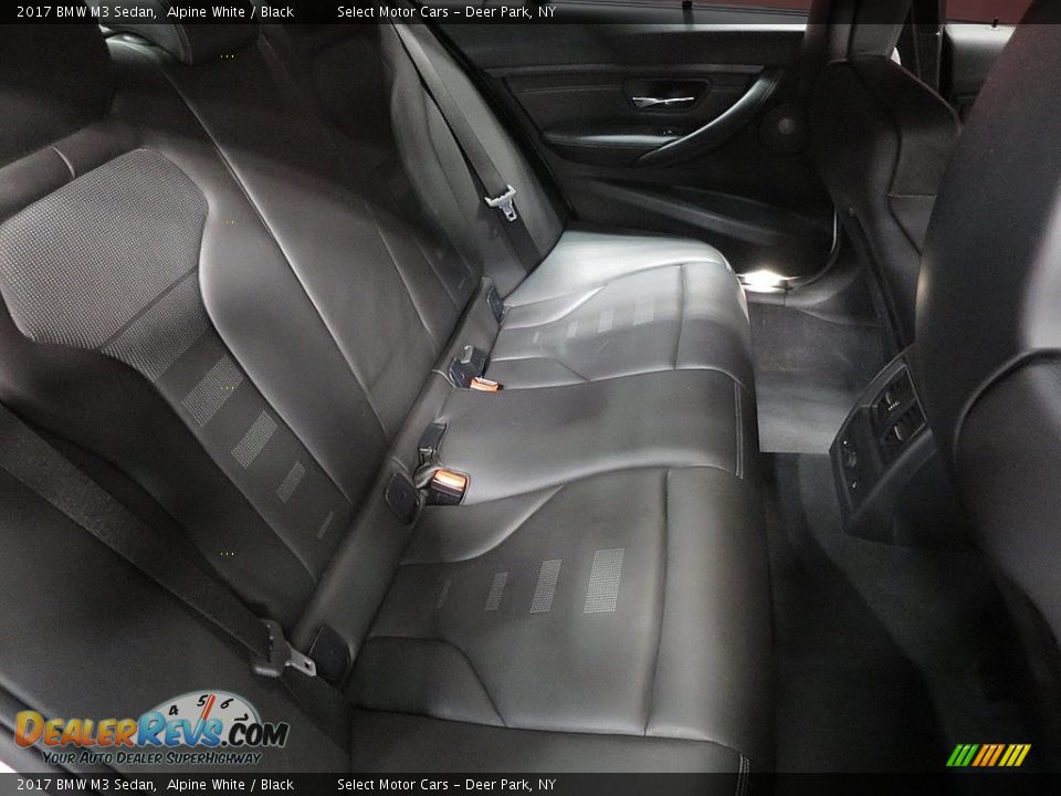 2017 BMW M3 Sedan Alpine White / Black Photo #16