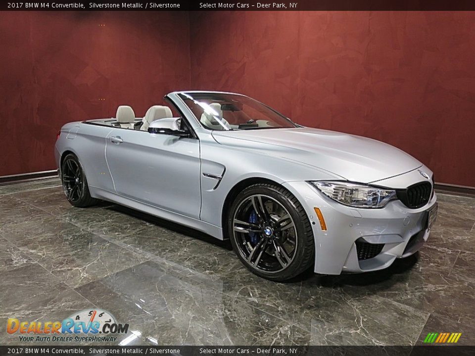 Front 3/4 View of 2017 BMW M4 Convertible Photo #4