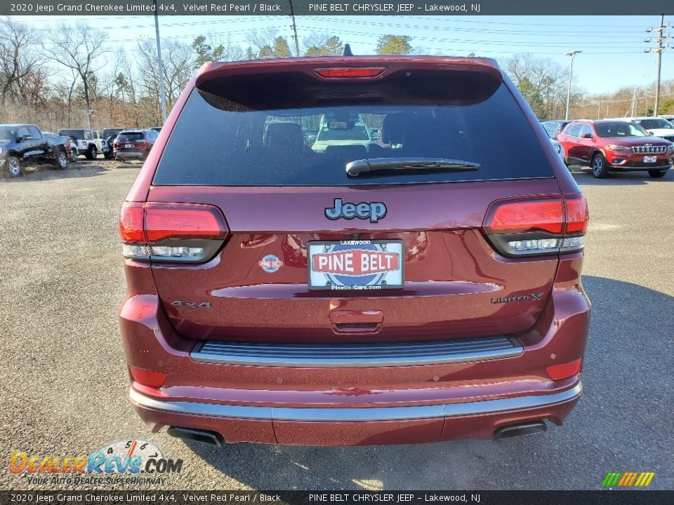 2020 Jeep Grand Cherokee Limited 4x4 Velvet Red Pearl / Black Photo #5