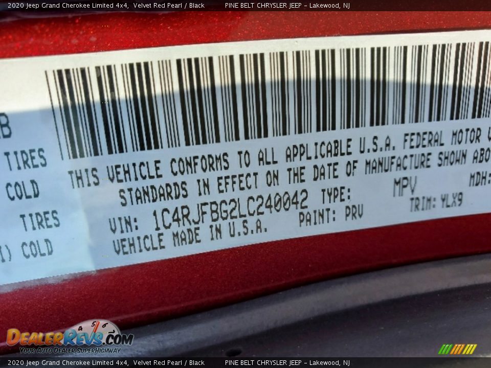 2020 Jeep Grand Cherokee Limited 4x4 Velvet Red Pearl / Black Photo #9