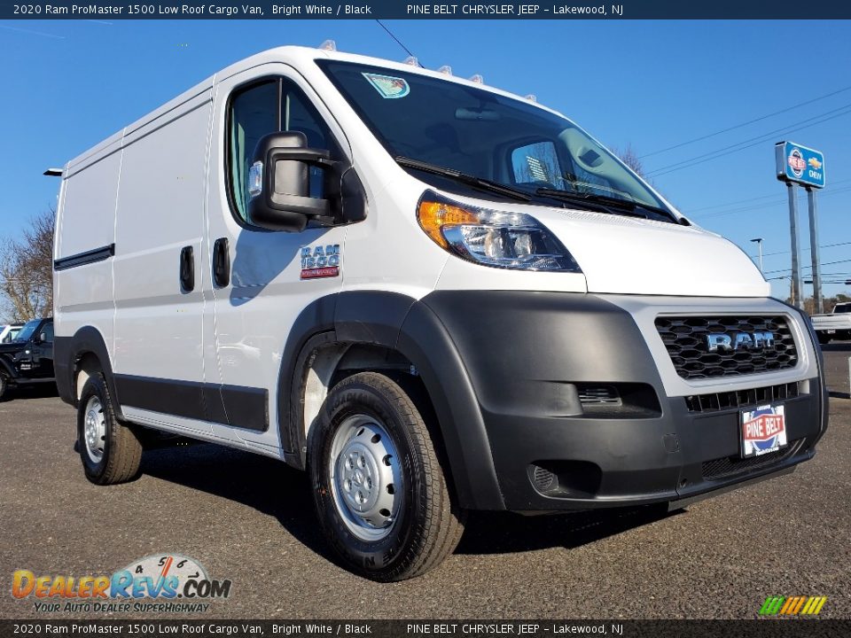 Front 3/4 View of 2020 Ram ProMaster 1500 Low Roof Cargo Van Photo #1