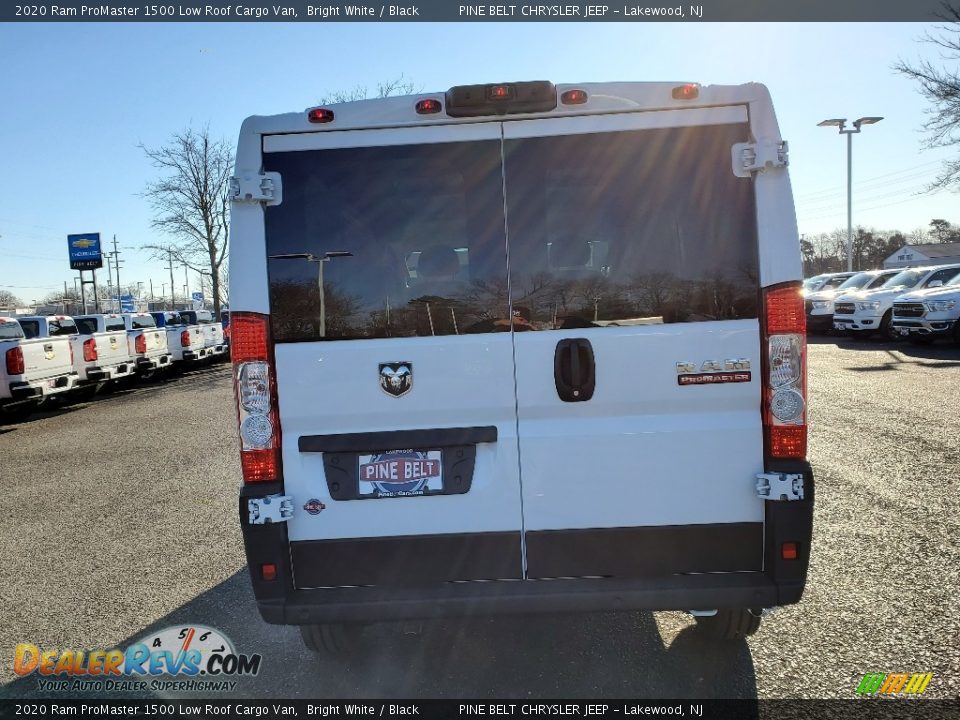 2020 Ram ProMaster 1500 Low Roof Cargo Van Bright White / Black Photo #5