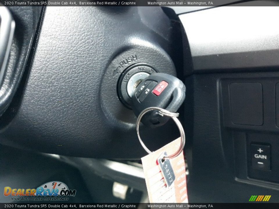 2020 Toyota Tundra SR5 Double Cab 4x4 Barcelona Red Metallic / Graphite Photo #10