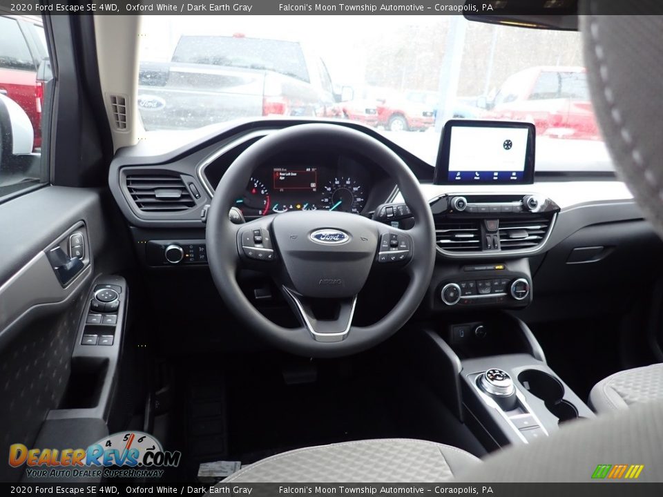 Dashboard of 2020 Ford Escape SE 4WD Photo #8