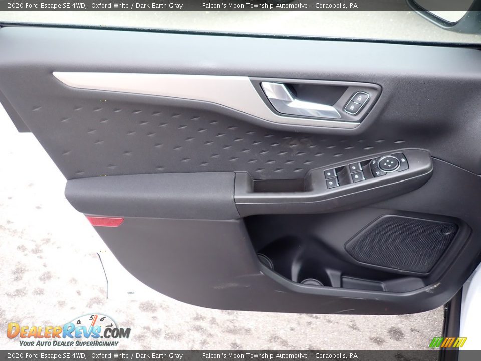 Door Panel of 2020 Ford Escape SE 4WD Photo #10
