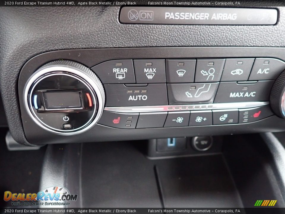 Controls of 2020 Ford Escape Titanium Hybrid 4WD Photo #15