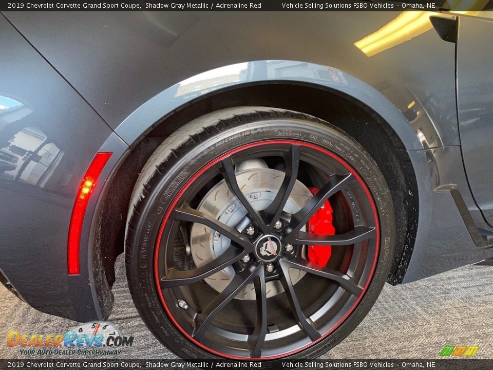 2019 Chevrolet Corvette Grand Sport Coupe Shadow Gray Metallic / Adrenaline Red Photo #18