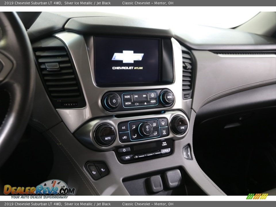 2019 Chevrolet Suburban LT 4WD Silver Ice Metallic / Jet Black Photo #9