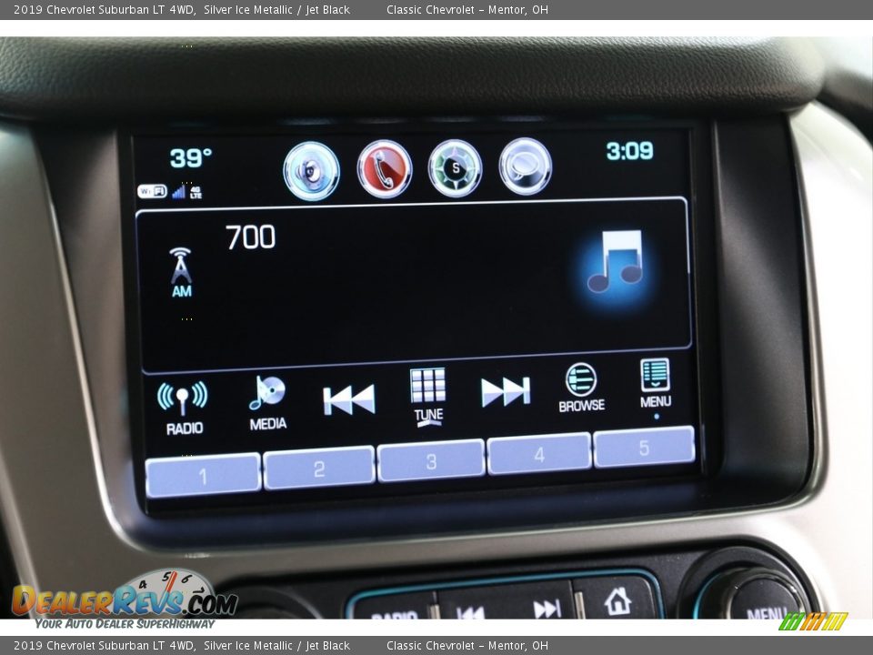 2019 Chevrolet Suburban LT 4WD Silver Ice Metallic / Jet Black Photo #13