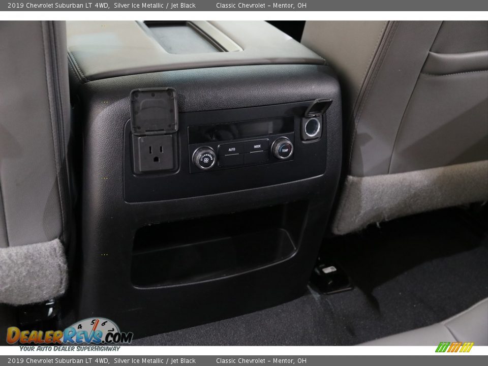 2019 Chevrolet Suburban LT 4WD Silver Ice Metallic / Jet Black Photo #21