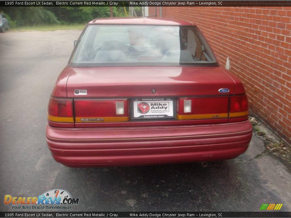 1995 Ford Escort LX Sedan Electric Current Red Metallic / Gray Photo #4