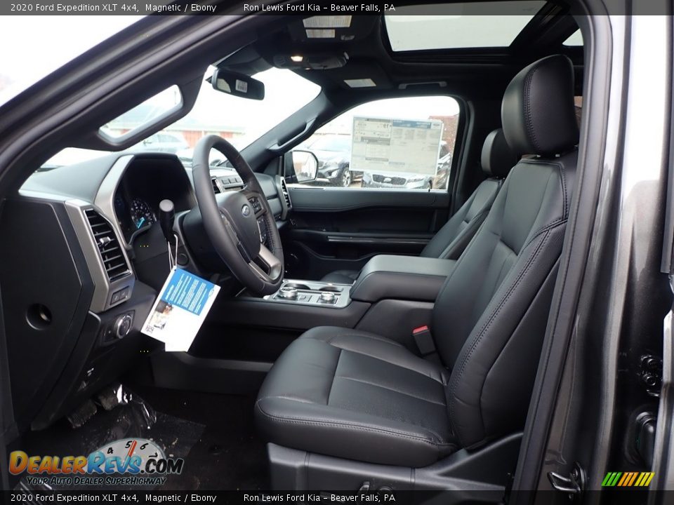 Front Seat of 2020 Ford Expedition XLT 4x4 Photo #13