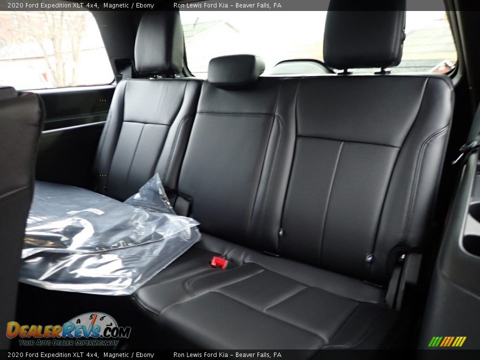 Rear Seat of 2020 Ford Expedition XLT 4x4 Photo #15