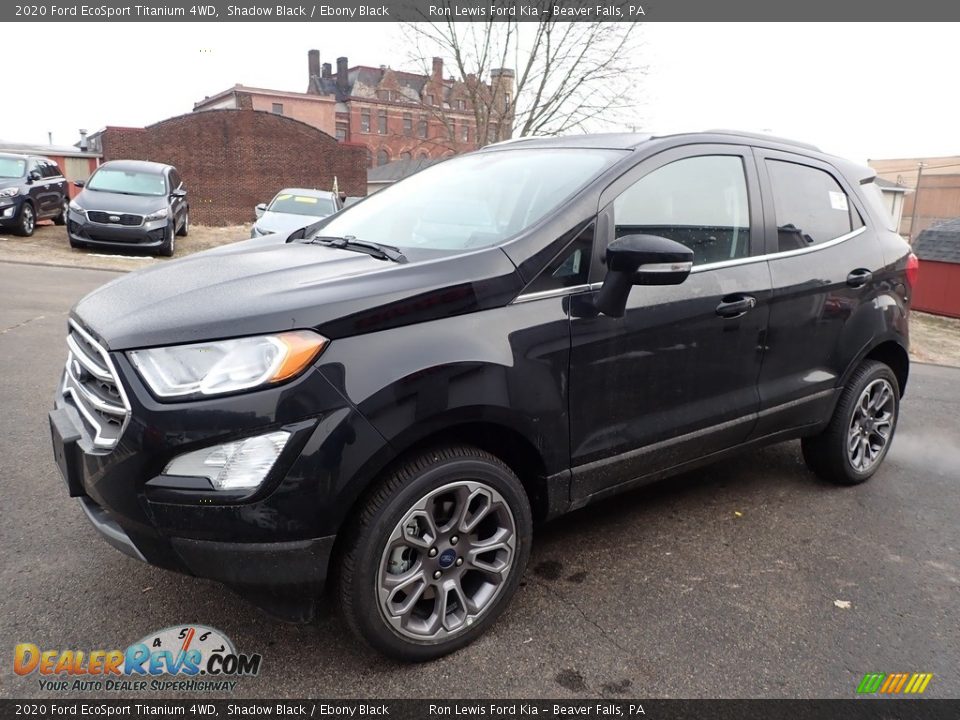 Front 3/4 View of 2020 Ford EcoSport Titanium 4WD Photo #7