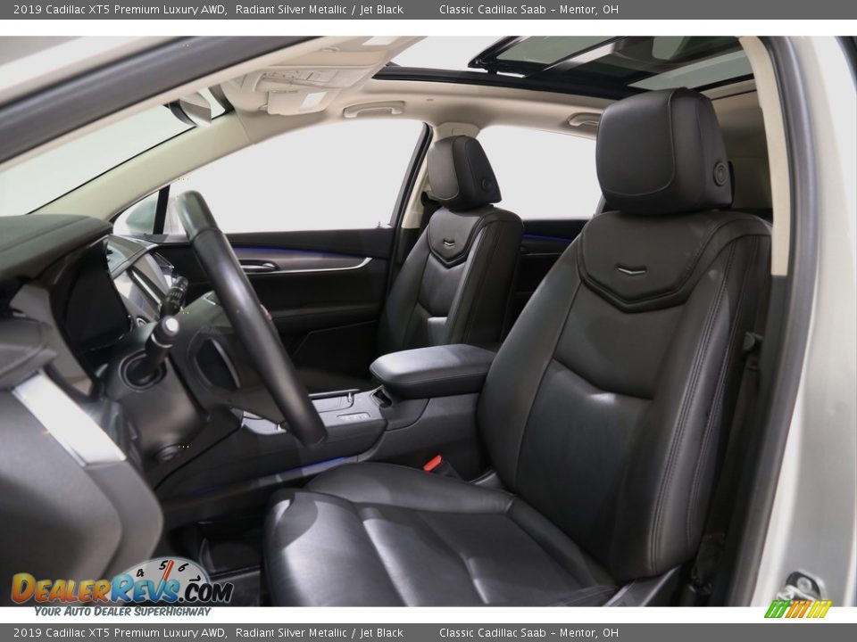 2019 Cadillac XT5 Premium Luxury AWD Radiant Silver Metallic / Jet Black Photo #5