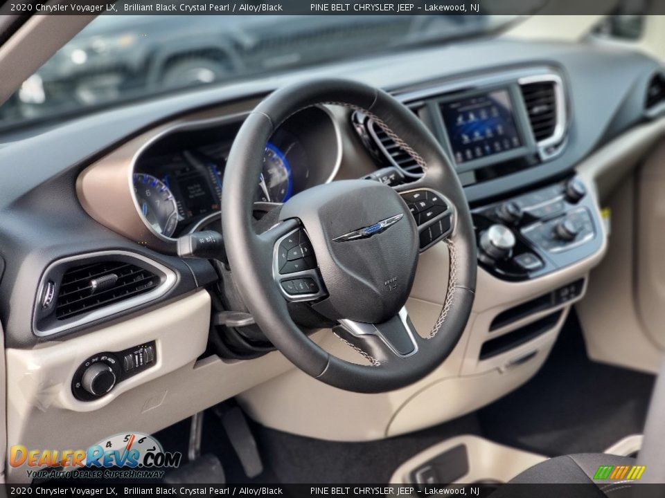 2020 Chrysler Voyager LX Brilliant Black Crystal Pearl / Alloy/Black Photo #7