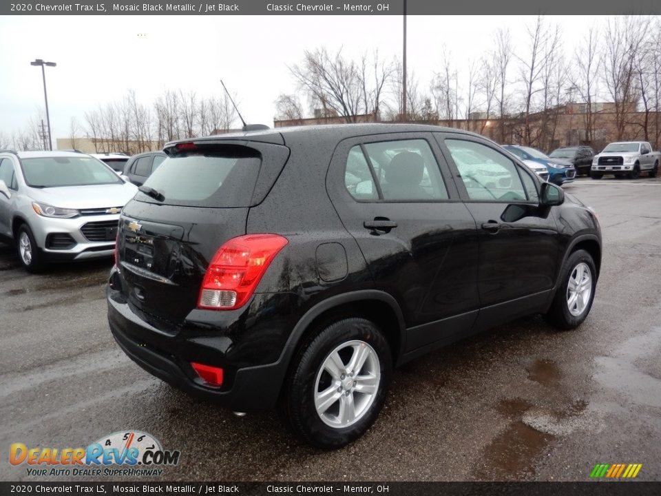 2020 Chevrolet Trax LS Mosaic Black Metallic / Jet Black Photo #4